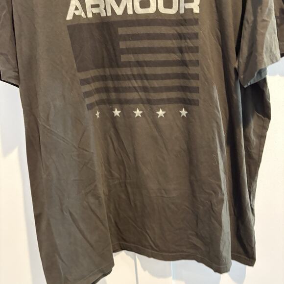 Under Armour T Shirt Mens 2XL Army GreenUSA Flag Loose Heatgear Patriotic - Picture 4 of 10